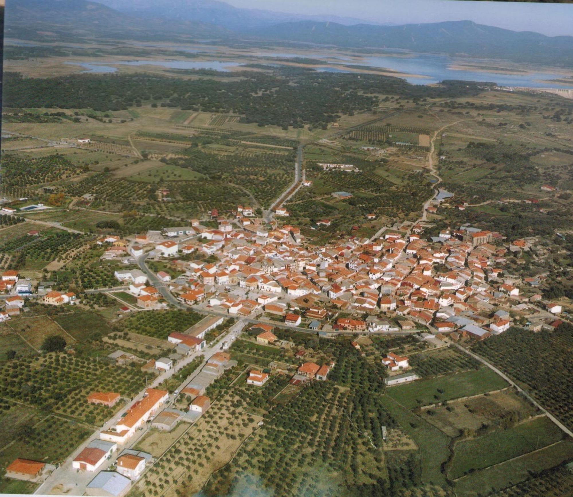 Apartamentos El Jardin Del Poeta Guijo de Granadilla Exteriör bild